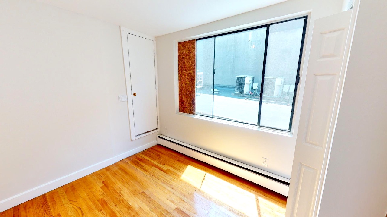 4 bed, 2 bath apartment for rent at 214 Hanover St Unit 3, North End — photo 46 of 68