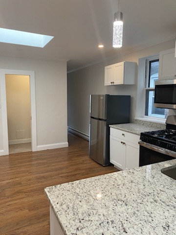 4 bed, 2 bath apartment for rent at 214 Hanover St Unit 3, North End — photo 7 of 68