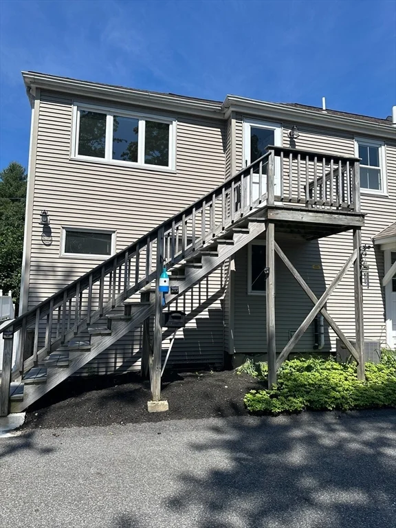3 bed, 1 bath apartment for rent at 214 Main St Unit 2, Kingston — photo 25 of 27