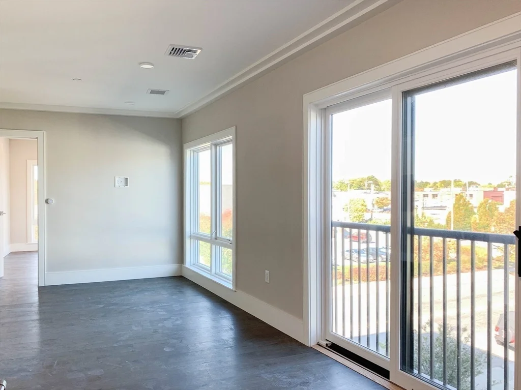 2 bed, 1 bath apartment for rent at 214 Market St Unit 406, Brighton — photo 4 of 18