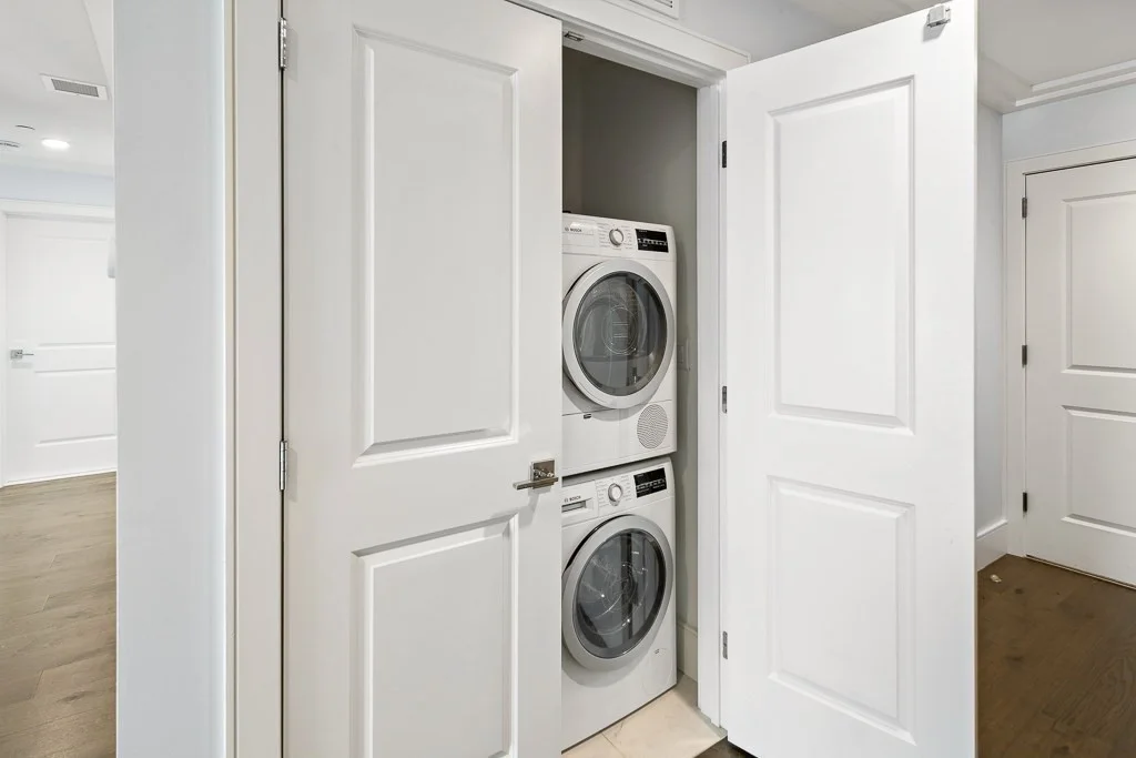 3 bed, 2 bath apartment for rent at 214 Market Unit 204, Brighton — photo 11 of 16