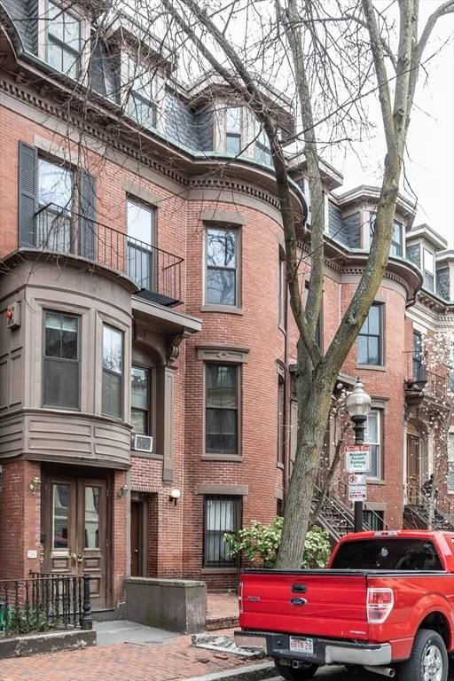 2 bed, 1 bath apartment for rent at 214 W Canton St Unit 2, South End — photo 1 of 7