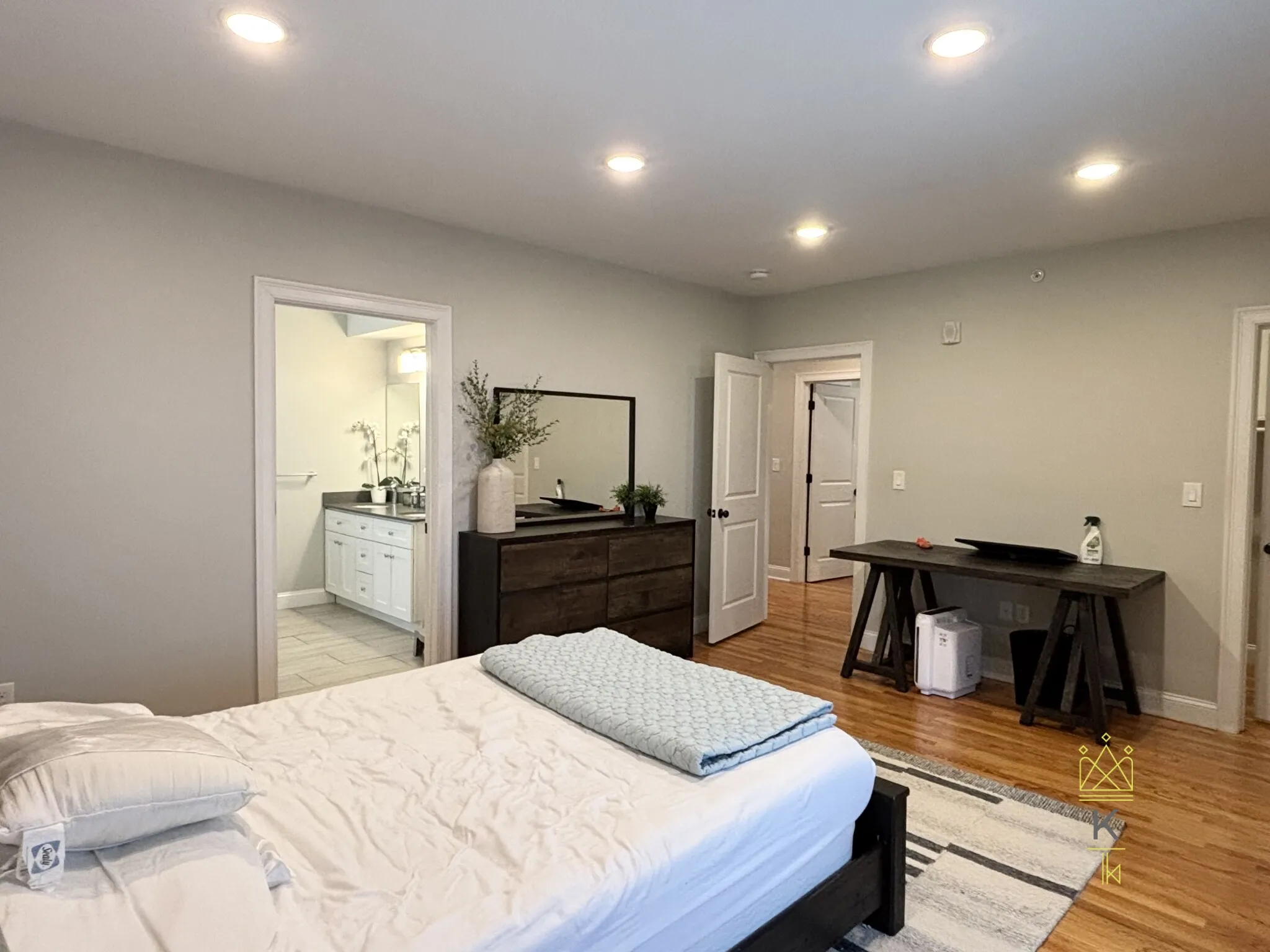 3 bed, 3 bath apartment for rent at 214 Westville St Unit 1, Dorchester — photo 12 of 29