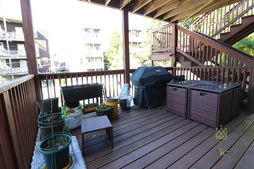 3 bed, 3 bath apartment for rent at 214 Westville St Unit 2, Dorchester — photo 13 of 17