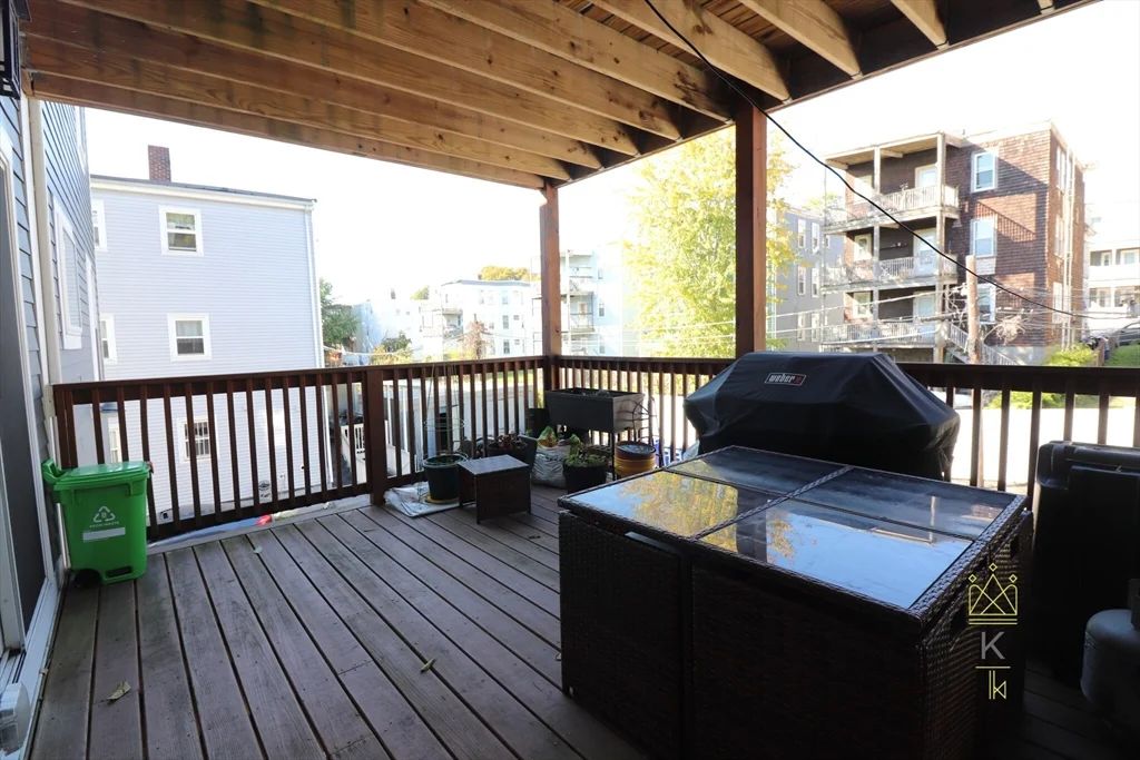 3 bed, 3 bath apartment for rent at 214 Westville St Unit 2, Dorchester — photo 14 of 17