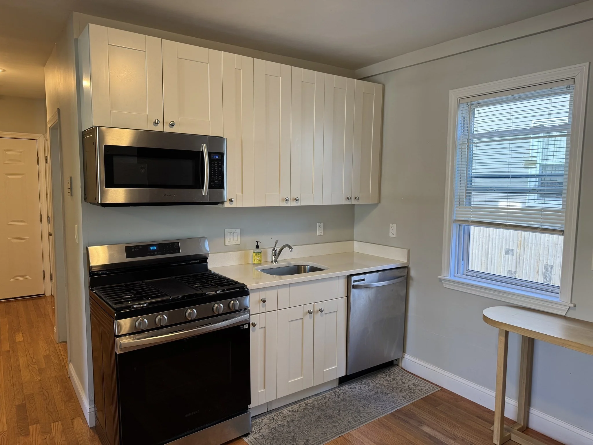 3 bed, 2 bath apartment for rent at 2149 Dorchester Ave Unit 2, Mattapan — photo 11 of 17