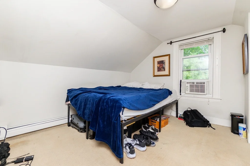 3 bed, 1 bath apartment for rent at 214R Harvard St Unit 2, Central Square — photo 5 of 25
