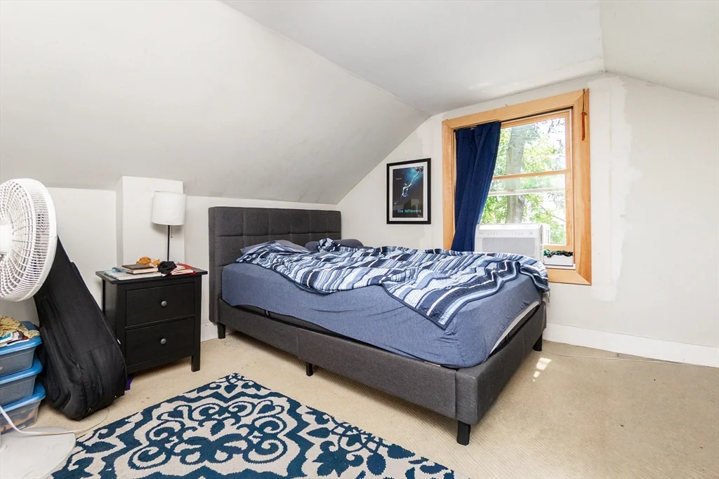 3 bed, 1 bath apartment for rent at 214R Harvard St Unit 2, Central Square — photo 7 of 25