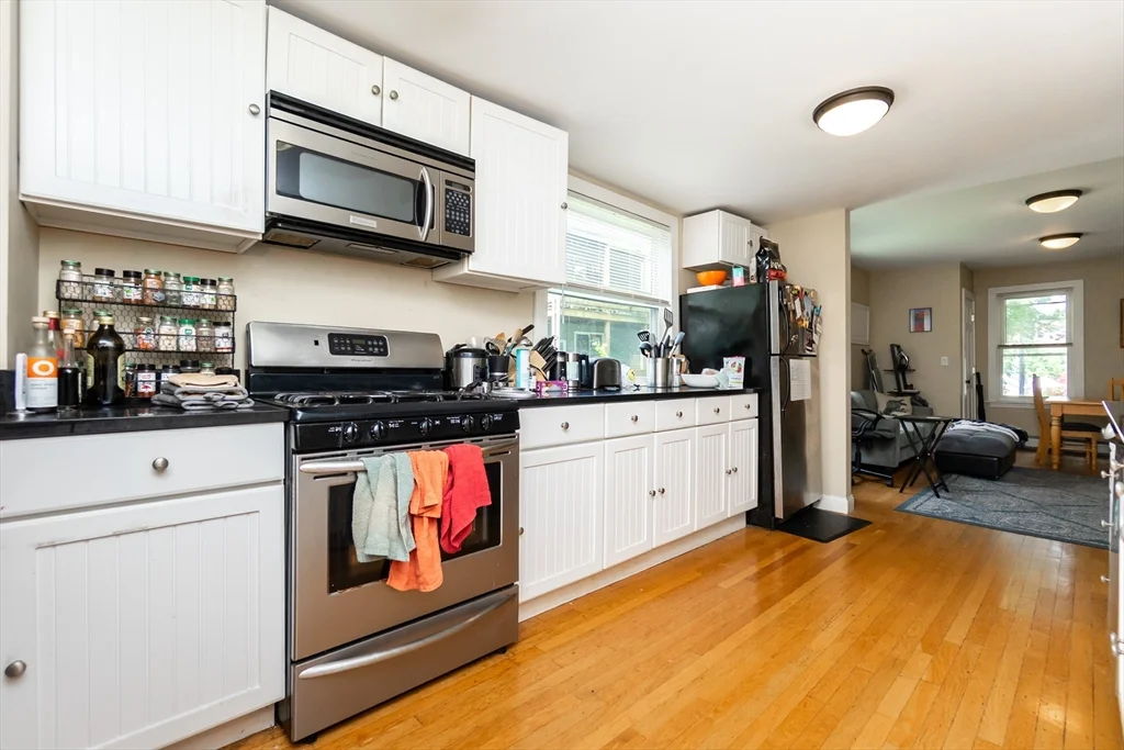 3 bed, 1 bath apartment for rent at 214R Harvard St Unit 2, Central Square — photo 21 of 25