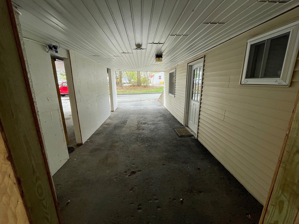 1 bed, 1 bath apartment for rent at 215 Chelmsford St Unit 1, Chelmsford — photo 3 of 12