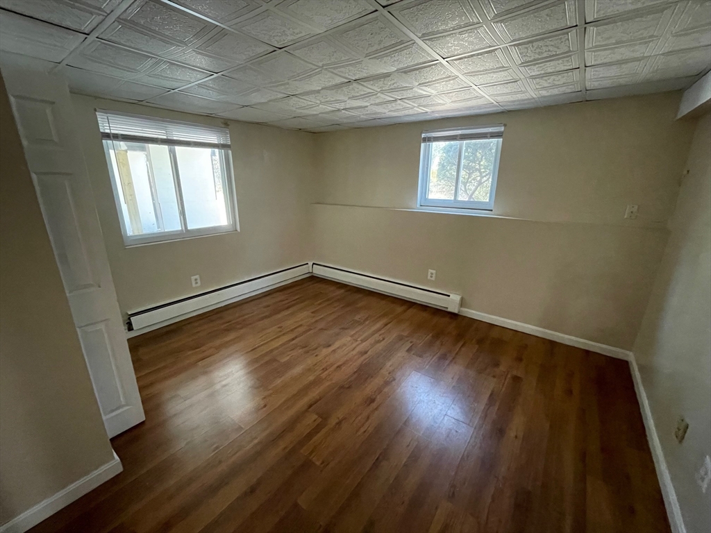 1 bed, 1 bath apartment for rent at 215 Chelmsford St Unit 1, Chelmsford — photo 9 of 12