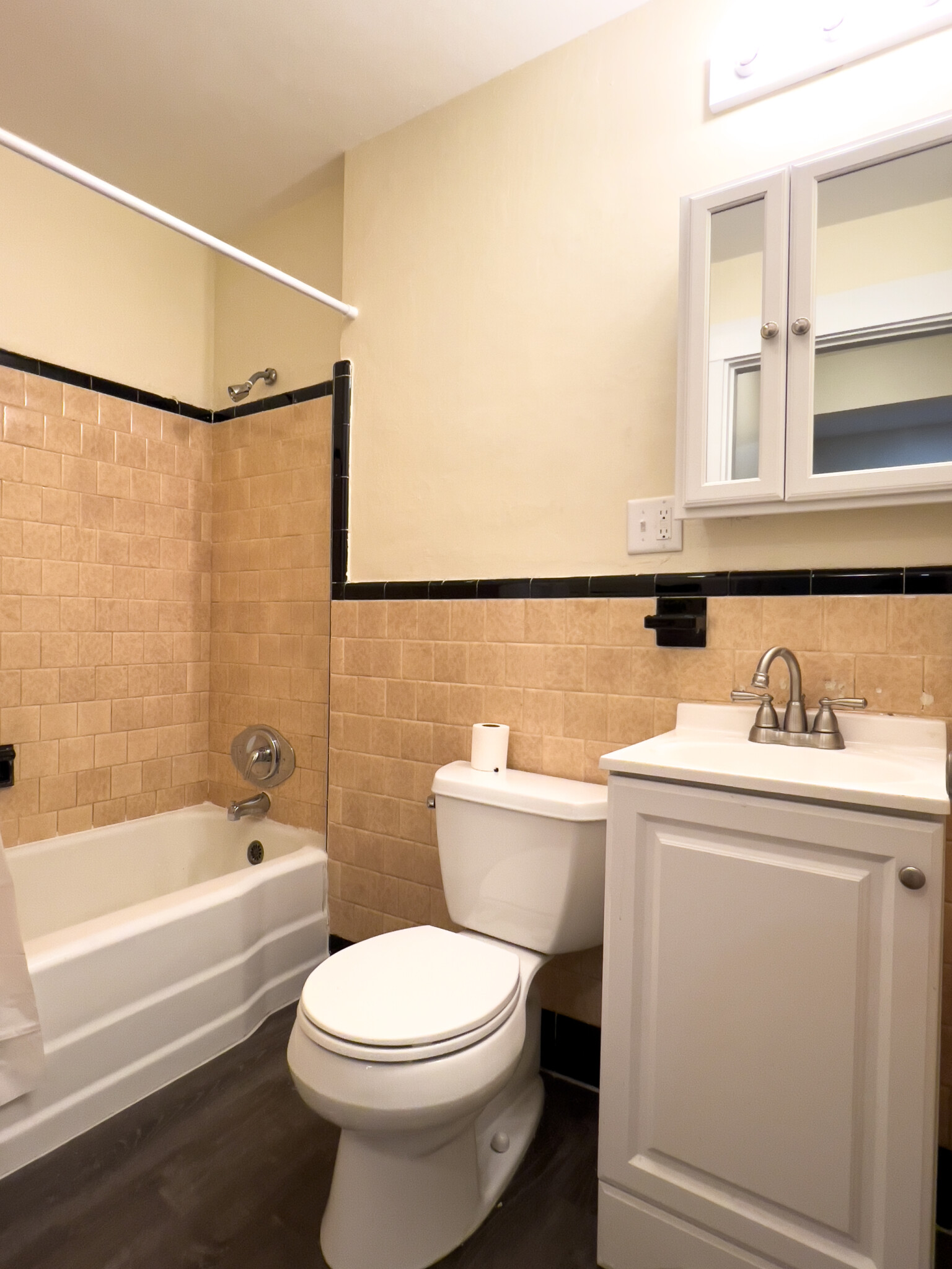 1.5 bed, 1 bath apartment for rent at 215 Harvard Ave Unit 1, Brighton — photo 12 of 12