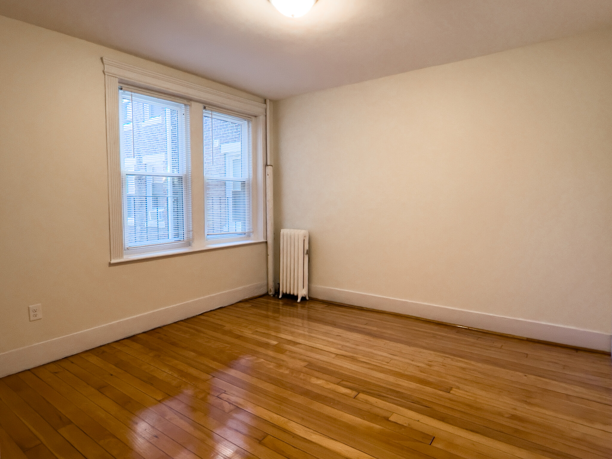 1.5 bed, 1 bath apartment for rent at 215 Harvard Ave Unit 1, Brighton — photo 9 of 12
