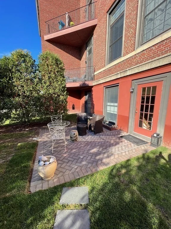 3 bed, 2.5 bath apartment for rent at 215 Harvard St Unit 23, Tufts University — photo 18 of 18