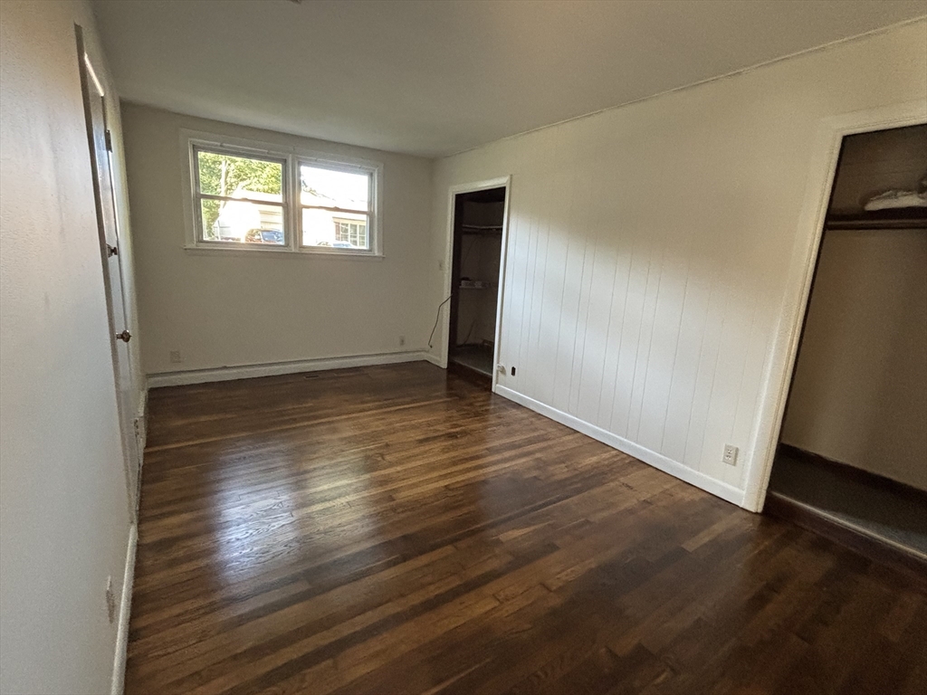4 bed, 1 bath apartment for rent at 215 Jaffrey St Unit 1, Weymouth — photo 6 of 8