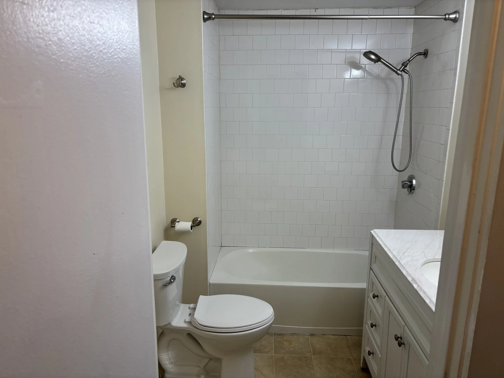 2 bed, 1 bath apartment for rent at 215 Jefferson St Unit 215, North Attleboro — photo 13 of 13