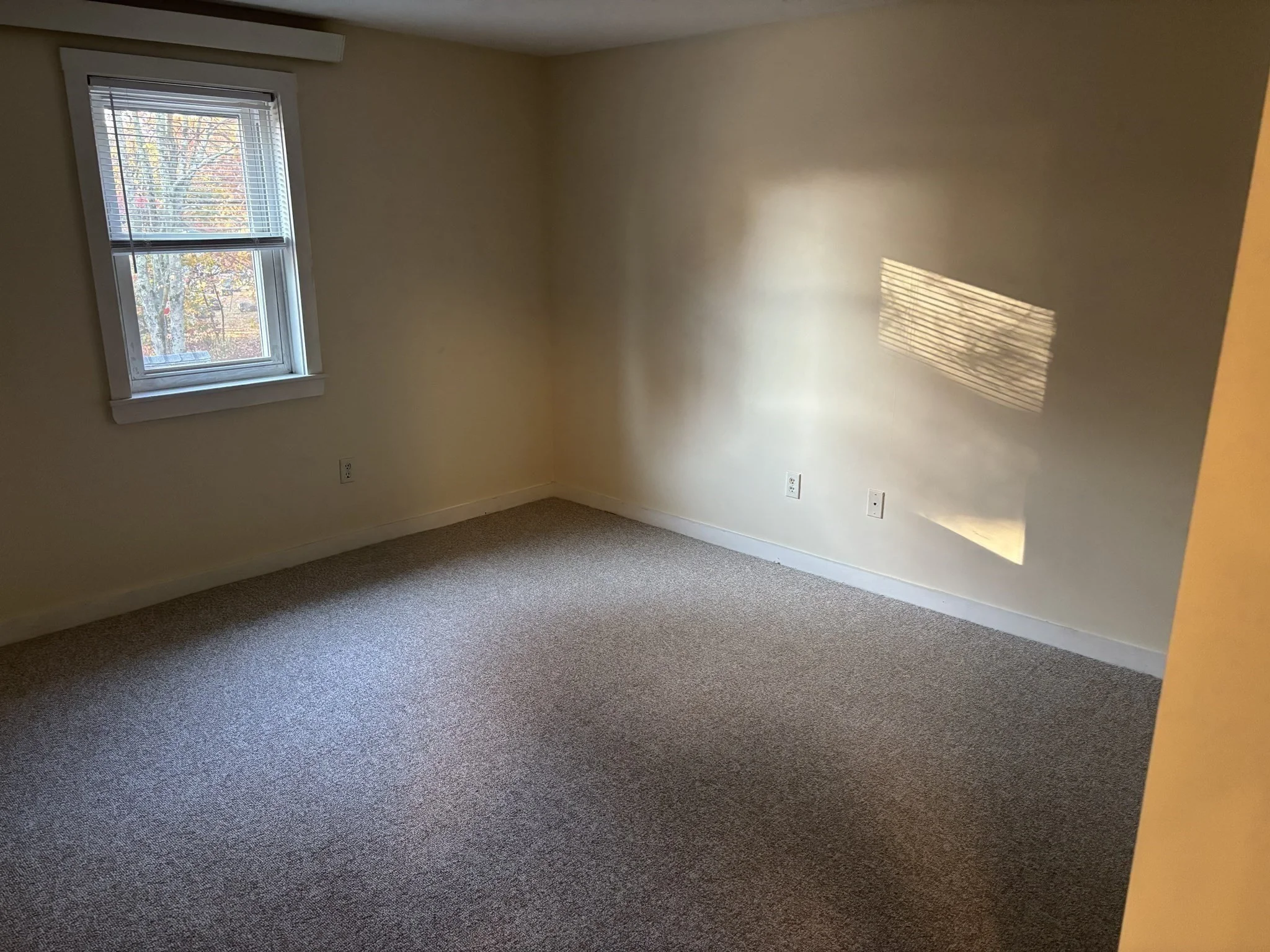 2 bed, 1 bath apartment for rent at 215 Jefferson St Unit 215, North Attleboro — photo 10 of 13