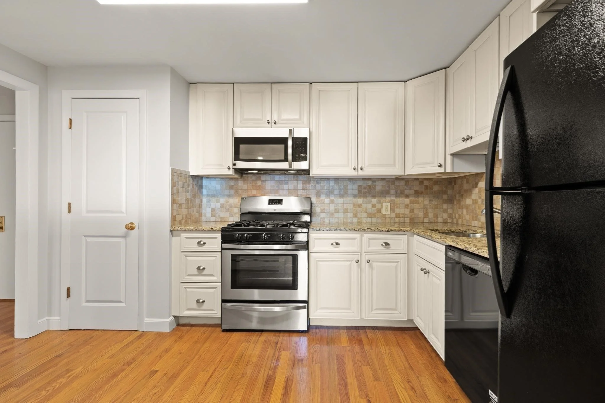 1 bed, 1 bath apartment for rent at 215 Massachusetts Ave Unit 26, Arlington — photo 8 of 22