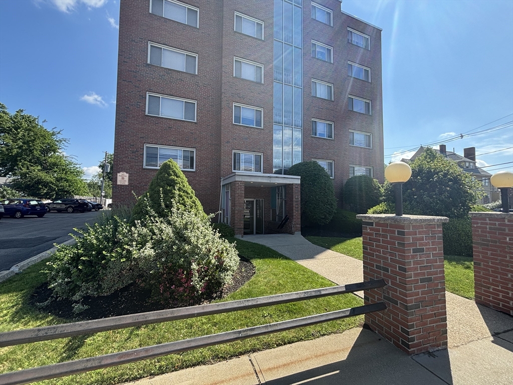 1 bed, 1 bath apartment for rent at 215 Massachusetts Ave Unit 56, East Arlington — photo 10 of 11