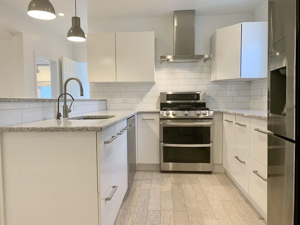 2 bed, 1.5 bath apartment for rent at 215 Norfolk St Unit 2, Central Square — photo 4 of 20