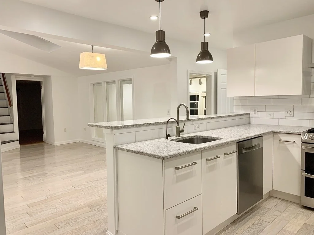 2 bed, 1.5 bath apartment for rent at 215 Norfolk St Unit 2, Central Square — photo 9 of 20