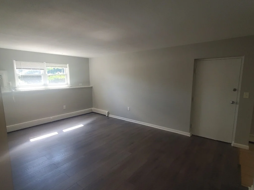 2 bed, 1 bath apartment for rent at 215 Pearl St Unit 1, Stoughton — photo 13 of 18