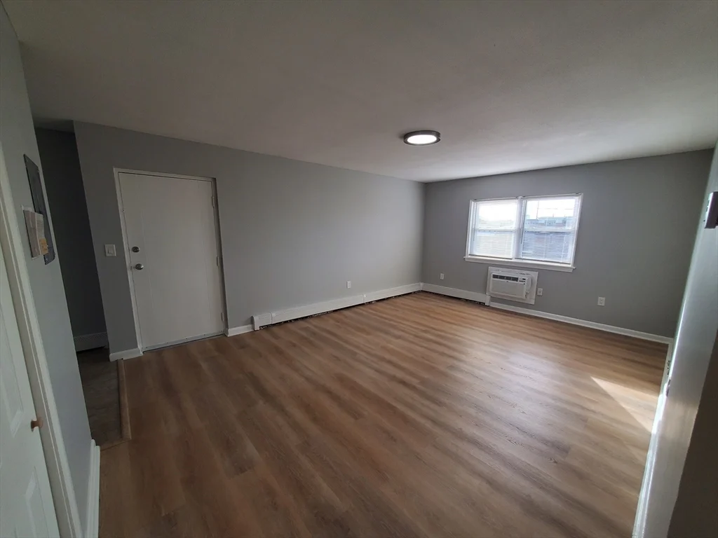 2 bed, 1 bath apartment for rent at 215 Pearl St Unit 10, Stoughton — photo 5 of 16