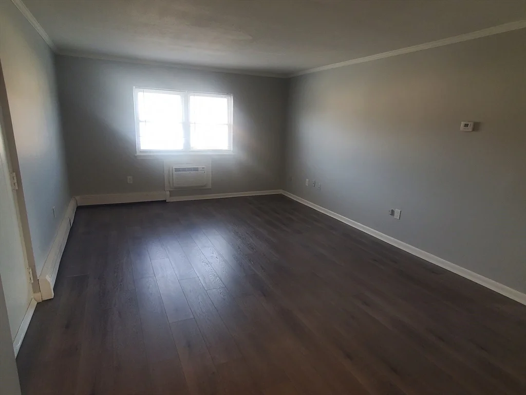 2 bed, 1 bath apartment for rent at 215 Pearl St Unit 11, Stoughton — photo 3 of 13