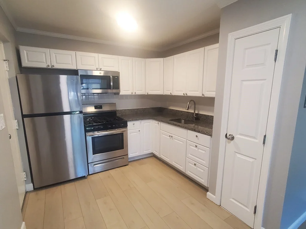 2 bed, 1 bath apartment for rent at 215 Pearl St Unit 9, Stoughton