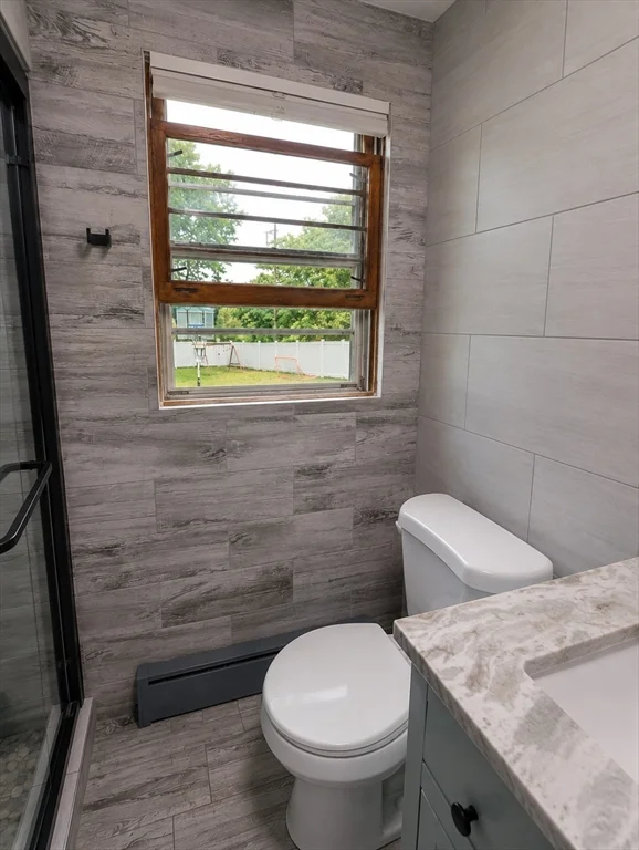 4 bed, 2 bath apartment for rent at 215 Salem St Unit SF, Revere — photo 14 of 36
