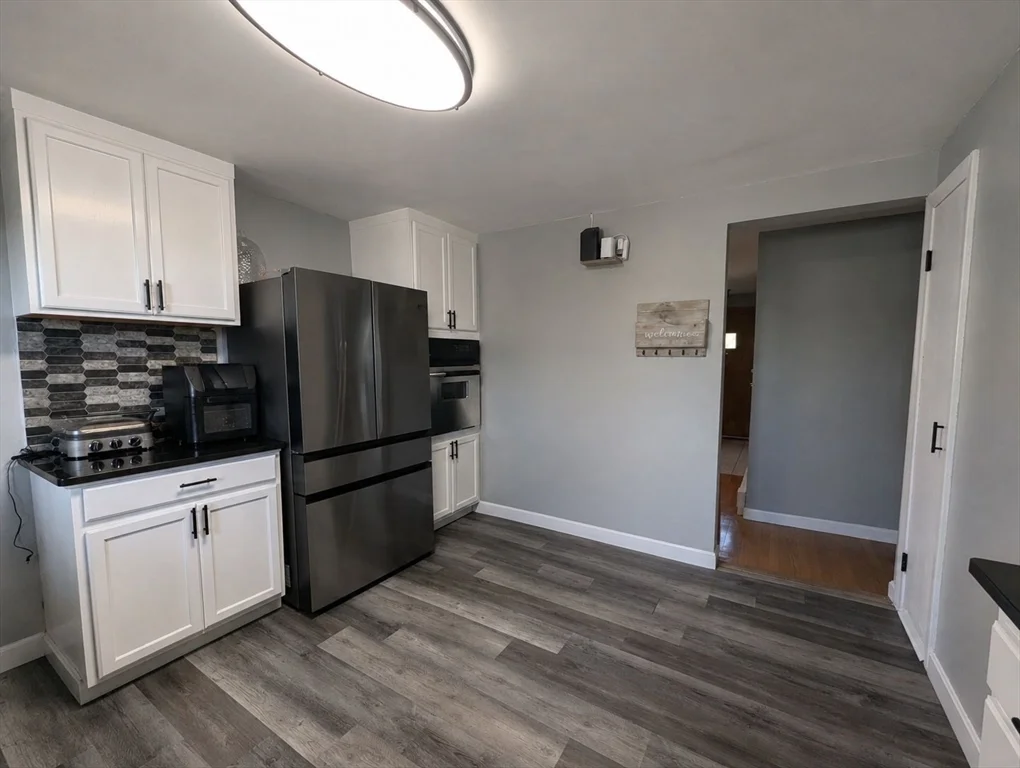 4 bed, 2 bath apartment for rent at 215 Salem St Unit SF, Revere — photo 3 of 36