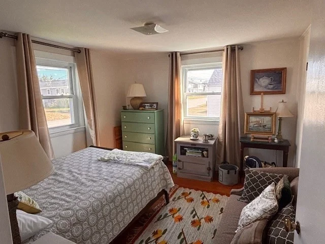 2 bed, 1 bath apartment for rent at 215 Standish St Winter Rental, Marshfield — photo 8 of 15