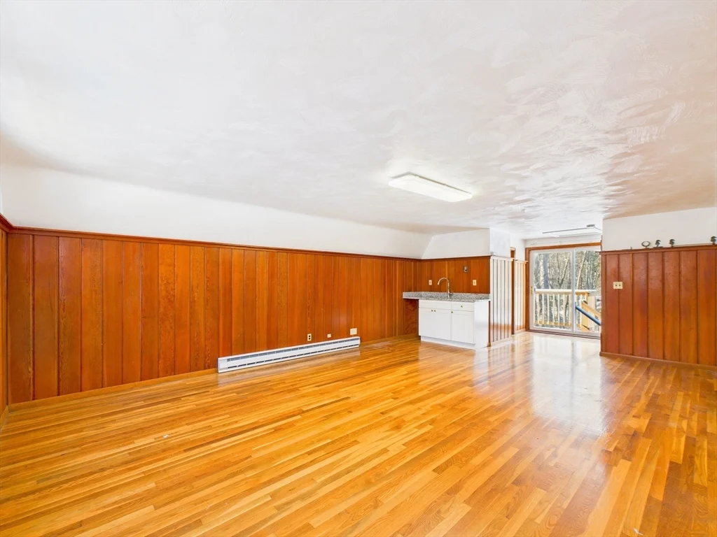 4 bed, 4+ bath apartment for rent at 215 Stoney Lea Rd, Precinct One/Upper Dedham — photo 10 of 12