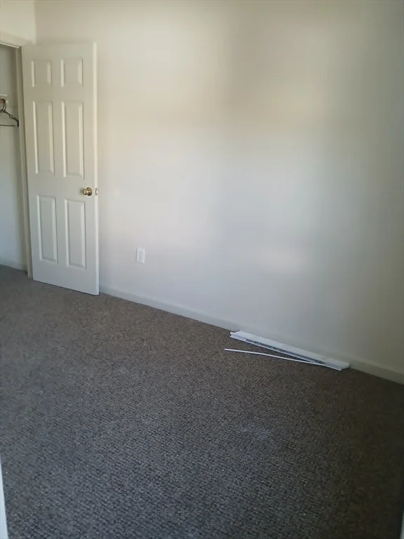 2 bed, 1 bath apartment for rent at 215 Walnut St Unit 11, New Bedford — photo 7 of 8