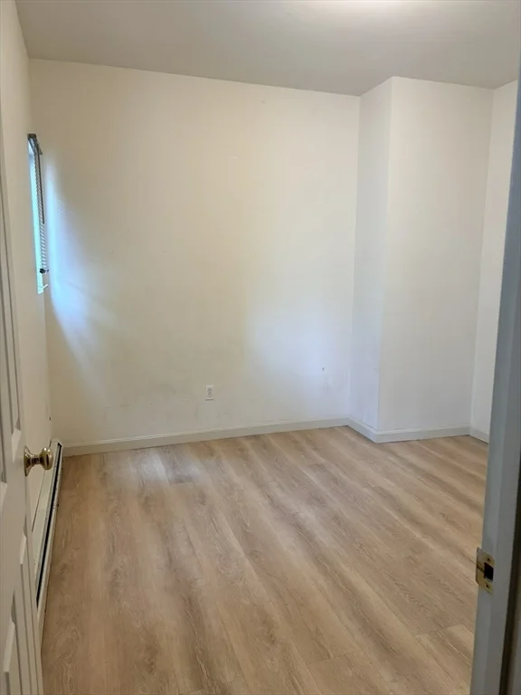 1 bed, 1 bath apartment for rent at 215 Walnut St Unit 6, New Bedford — photo 3 of 6
