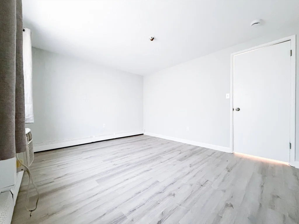 2 bed, 1 bath apartment for rent at 215 Winter St Unit 1P, East Weymouth — photo 13 of 20