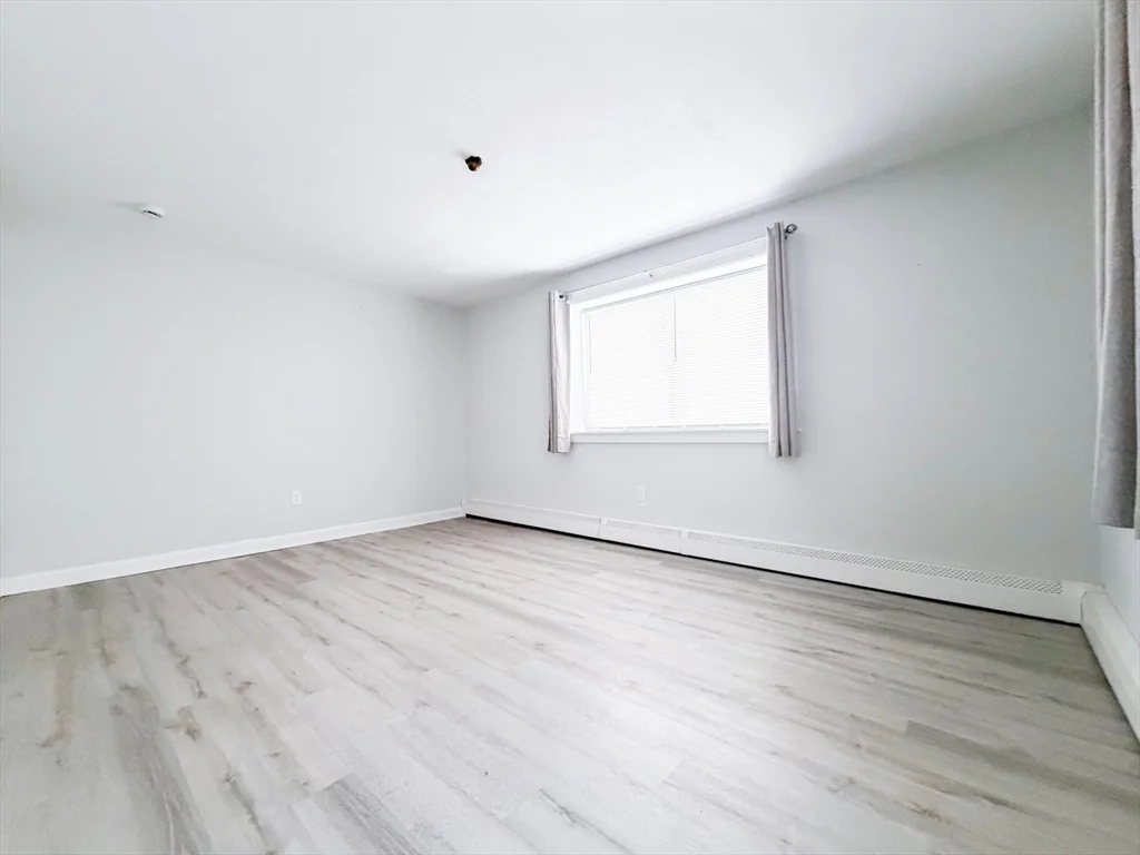 2 bed, 1 bath apartment for rent at 215 Winter St Unit 1P, East Weymouth — photo 16 of 20