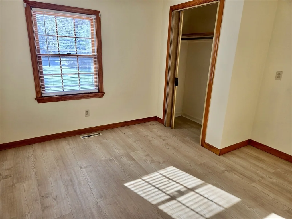 2 bed, 1 bath apartment for rent at 216 Ashland Ave Unit 1, Southbridge — photo 7 of 10