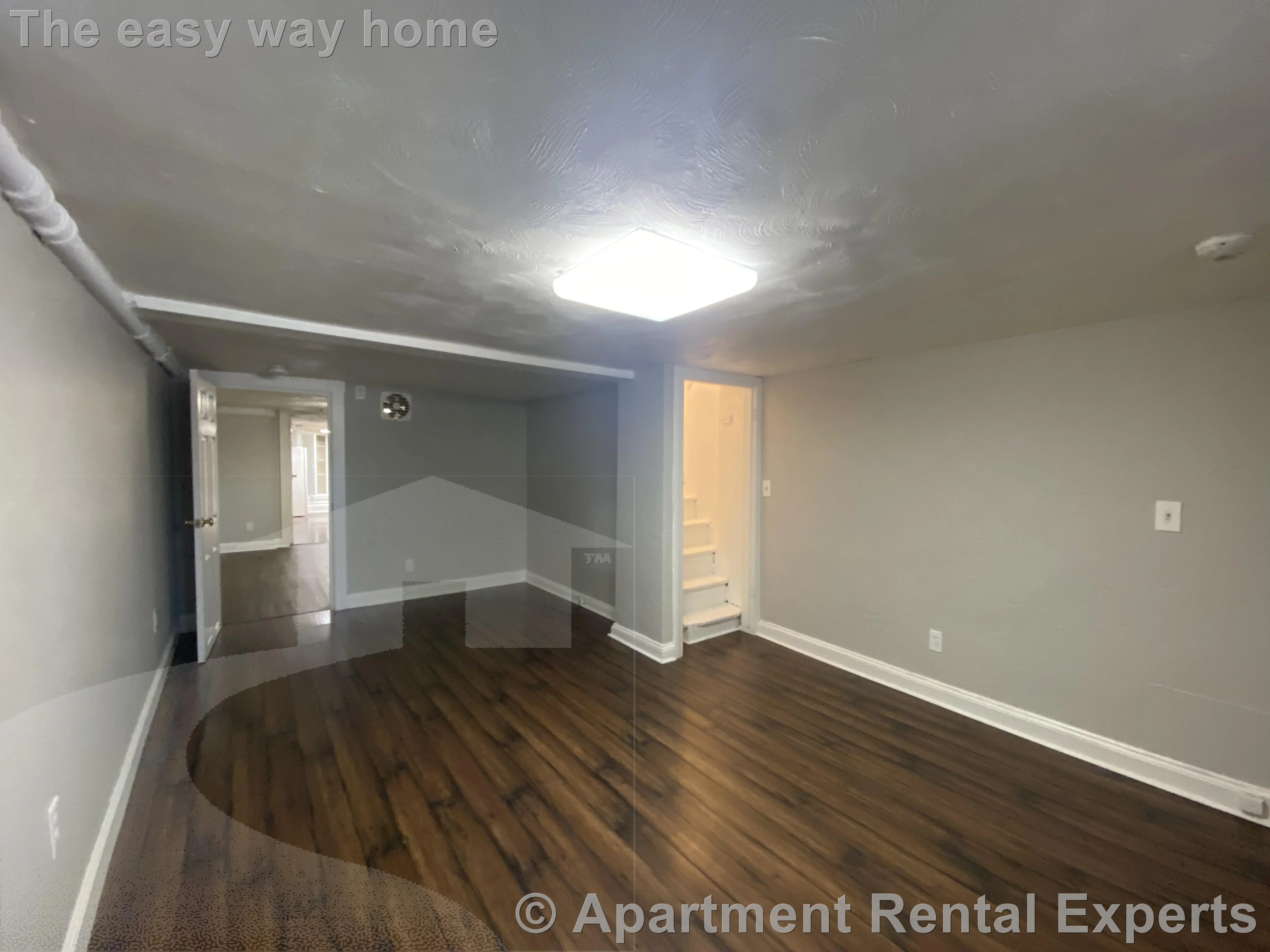 1 bed, 1 bath apartment for rent at 216 Banks St Unit B, Riverside — photo 2 of 9