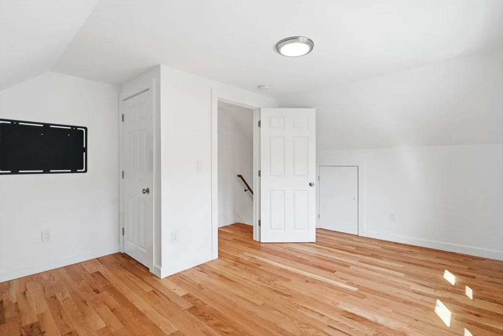 5 bed, 2 bath apartment for rent at 216 Broadway Unit Unit 2, East Arlington — photo 26 of 42