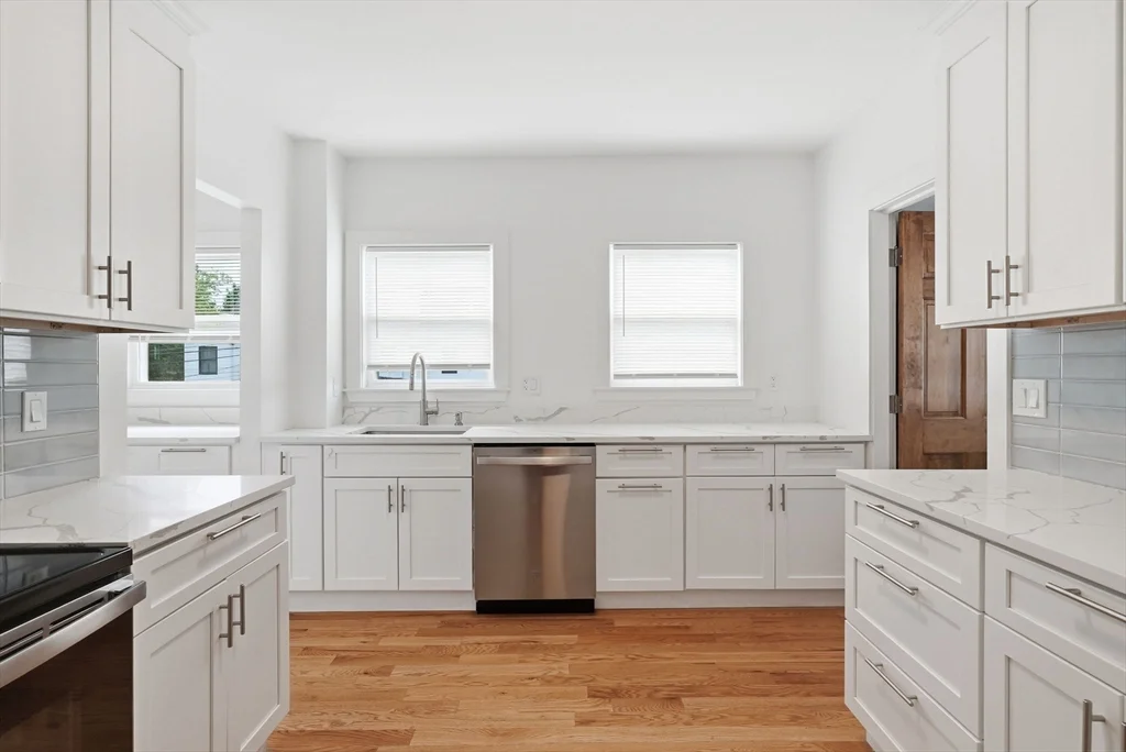 5 bed, 2 bath apartment for rent at 216 Broadway Unit Unit 2, East Arlington — photo 14 of 42