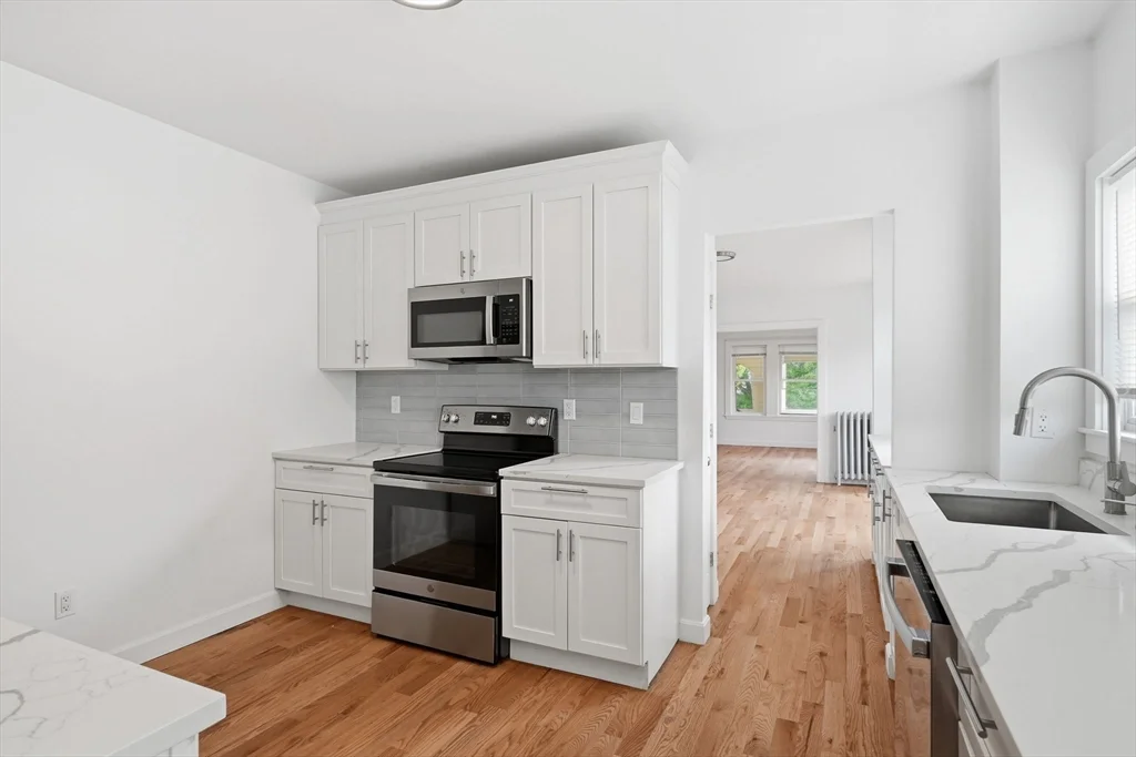 5 bed, 2 bath apartment for rent at 216 Broadway Unit Unit 2, East Arlington — photo 15 of 42