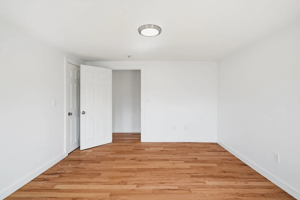 5 bed, 2 bath apartment for rent at 216 Broadway Unit Unit 2, East Arlington — photo 30 of 42