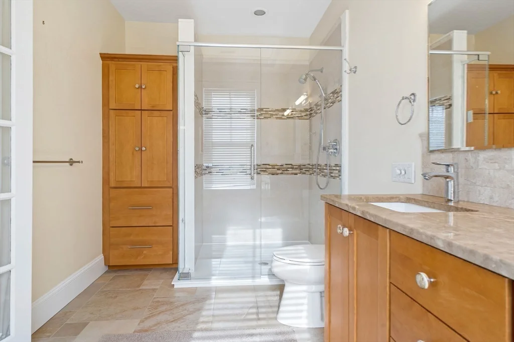 2 bed, 2 bath apartment for rent at 216 Commonwealth Ave Unit UNIT 4, Back Bay — photo 8 of 19