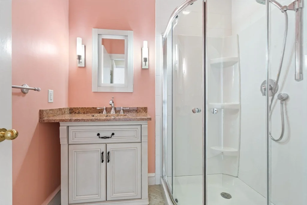 2 bed, 2 bath apartment for rent at 216 Commonwealth Ave Unit UNIT 4, Back Bay — photo 13 of 19