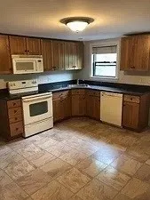 2 bed, 1 bath apartment for rent at 216 Dorchester St Unit 2, South Boston — photo 2 of 12