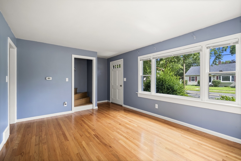 3 bed, 2 bath apartment for rent at 216 Dwight Rd, Springfield — photo 8 of 26
