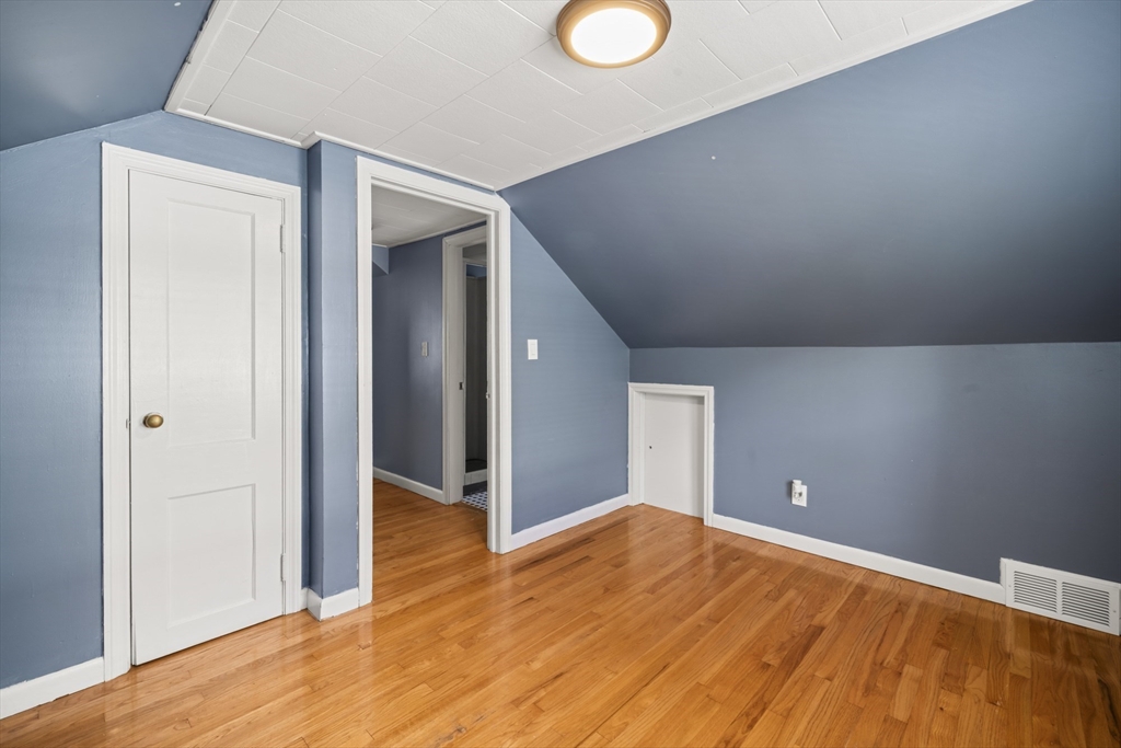 3 bed, 2 bath apartment for rent at 216 Dwight Rd, Springfield — photo 19 of 26