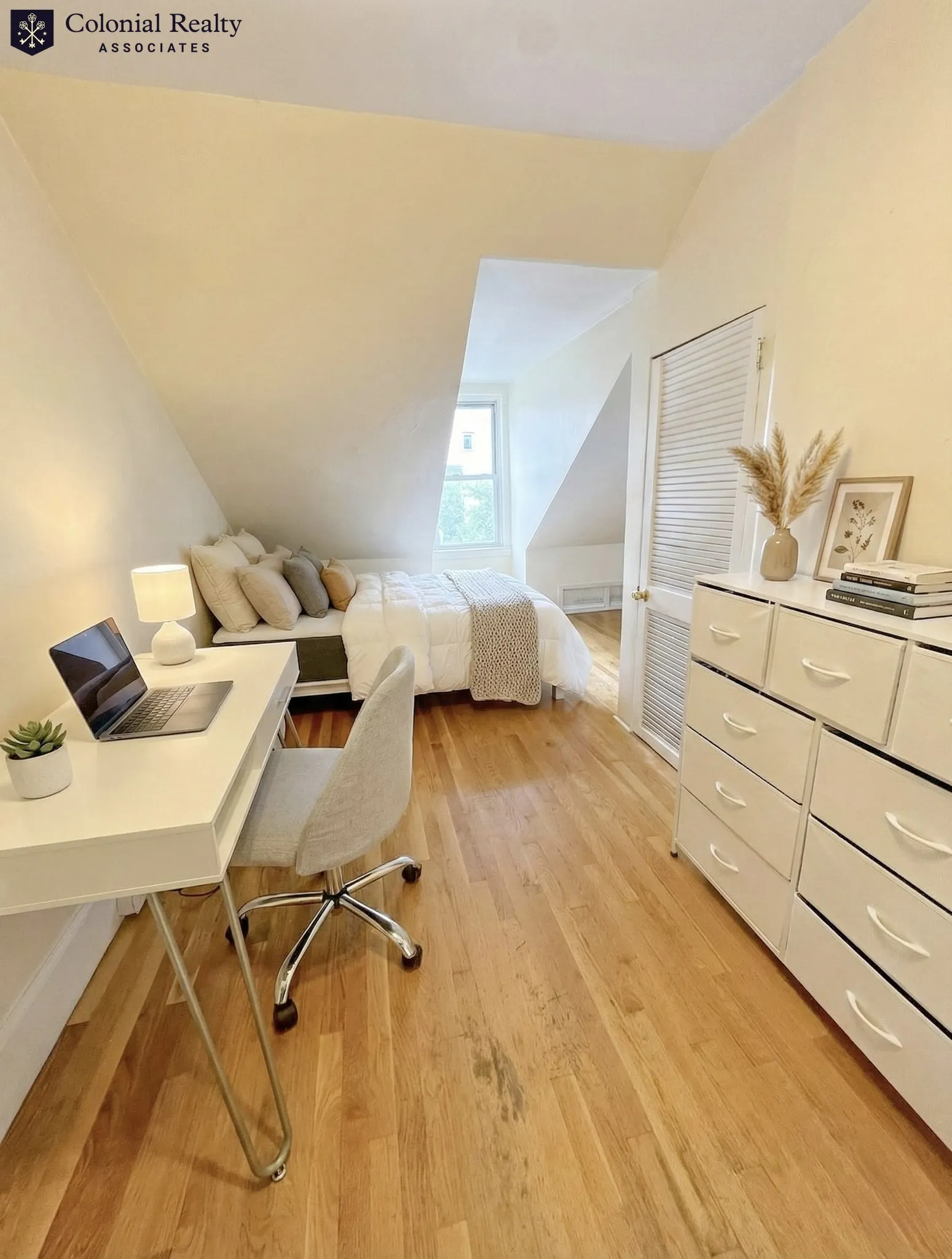 4 bed, 2 bath apartment for rent at 216 Freeman St Unit 2, North Brookline — photo 9 of 13