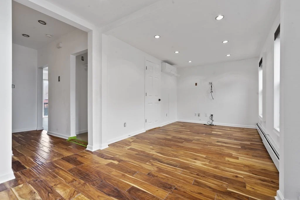 2 bed, 2 bath apartment for rent at 216 K Unit 2, Boston — photo 5 of 17